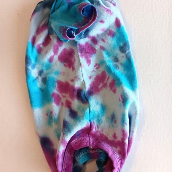 Tie Dye Baby Body Suit With 3 Snap Crotch Blue Pink Purple Swirls Size 12-18 MOS - Picture 8 of 16